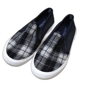 Nautica Sneakers Womens Size 7 Plaid Slip On Black White